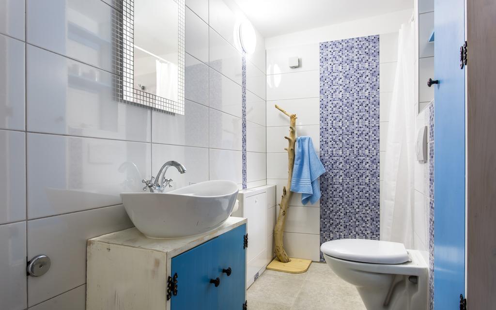 Villa Cima Vrbnik Eksteriør bilde